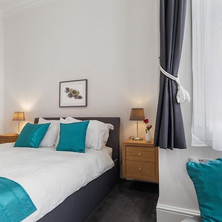 Elegant Malvhina Retreat On The Malvern Hills Грейт Малвърн Екстериор снимка